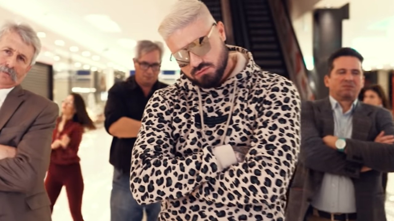 OLE OLE: MC Stojan objavio novu pesmu i spot (VIDEO) 1 k50xk558 169