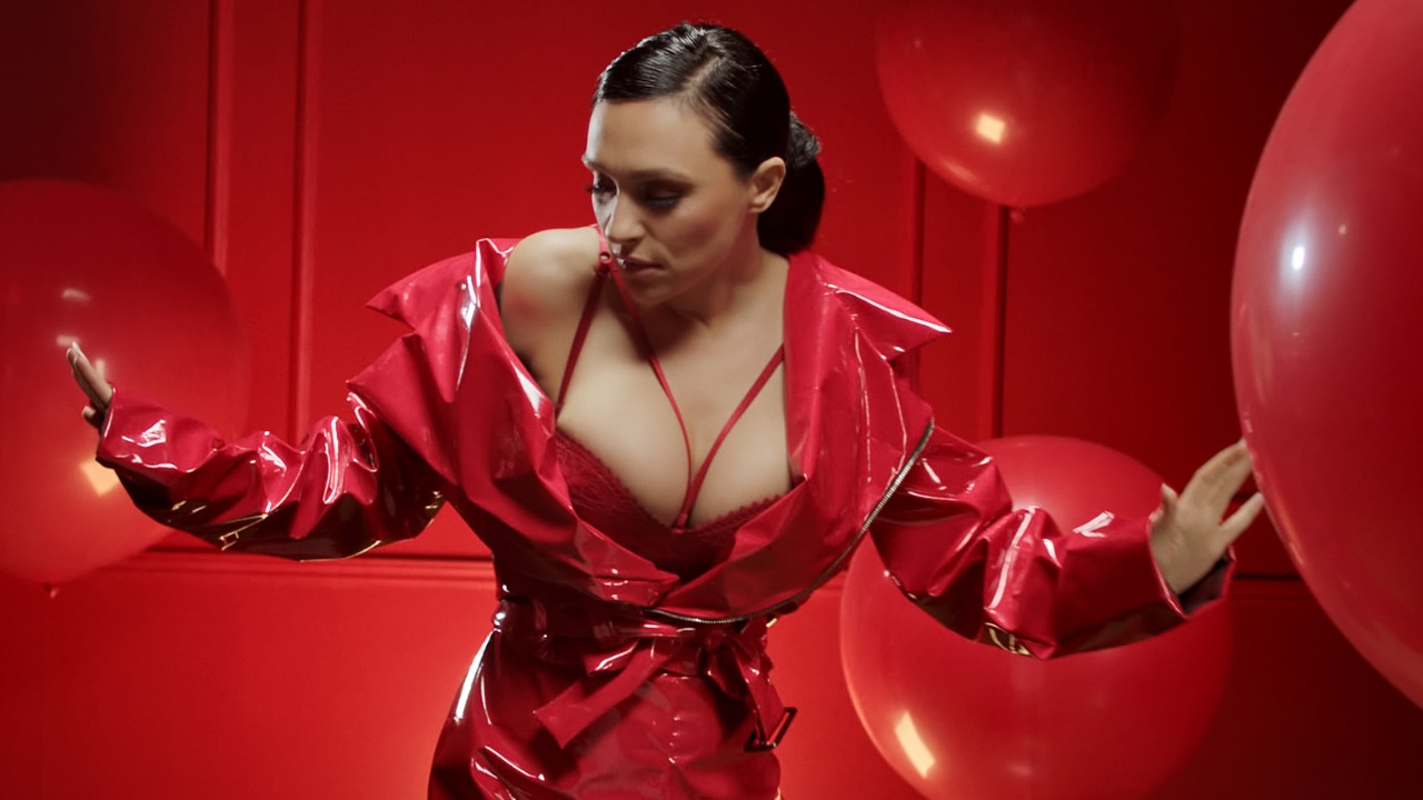 NEMOJ NEMOJ: Ljupka Stević objavila novu pesmu i spot (VIDEO) 1 k6gl50bg 169