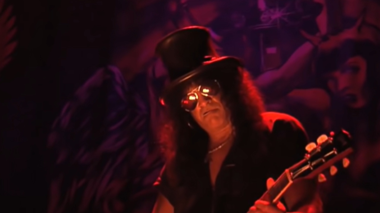 Slavni gitarista najavio novi album Guns n Roses za 2021. godinu 1 kja3agu3 169