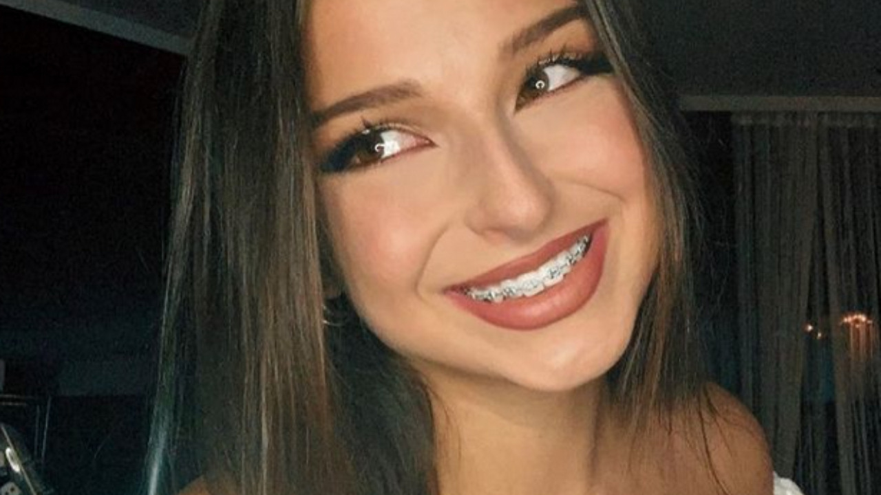 SVI SUMNJAJU NA VOJAŽA: Amna se oglasila povodom nove pesme i progovorila o tome s kim je ukrstila vokal 17 lg57ulju 169