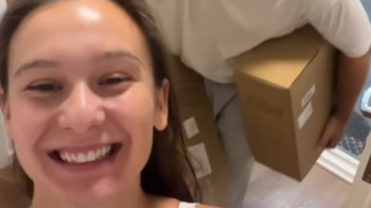 "POLAKO POSTAJEM SVESNA": Adriana Kadar sitno broji do porođaja, pa otkrila kako teku poslednje pripreme (FOTO) 20 lia7qgpe 169