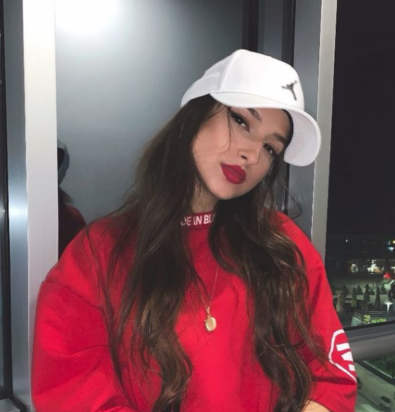 Amna Alajbegović