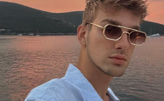 andrija jo