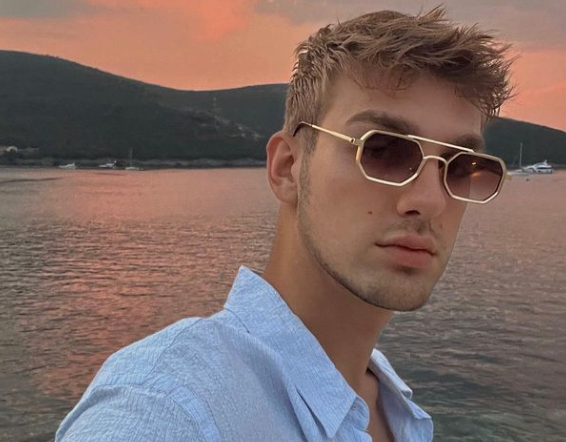 andrija jo