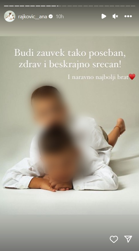 blur photo.com 1697529935