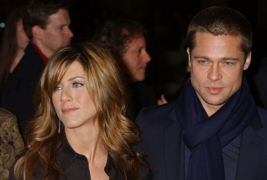 Živeli su u "najbajkovitijoj kući Holivuda", a onda je usledio brutalan razvod! Ovako izgleda nekadašnji dom Dženifer Aniston i Breda Pita (FOTO) 1 Dženifer Aniston Bred Pit, hobi