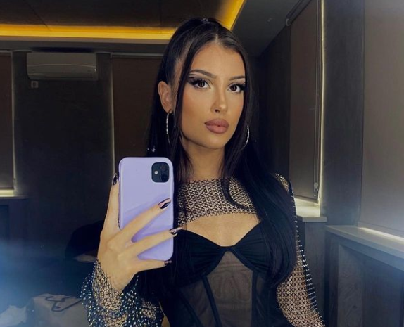 sara zinaić
