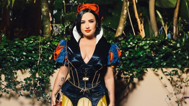 demi lovato kostim