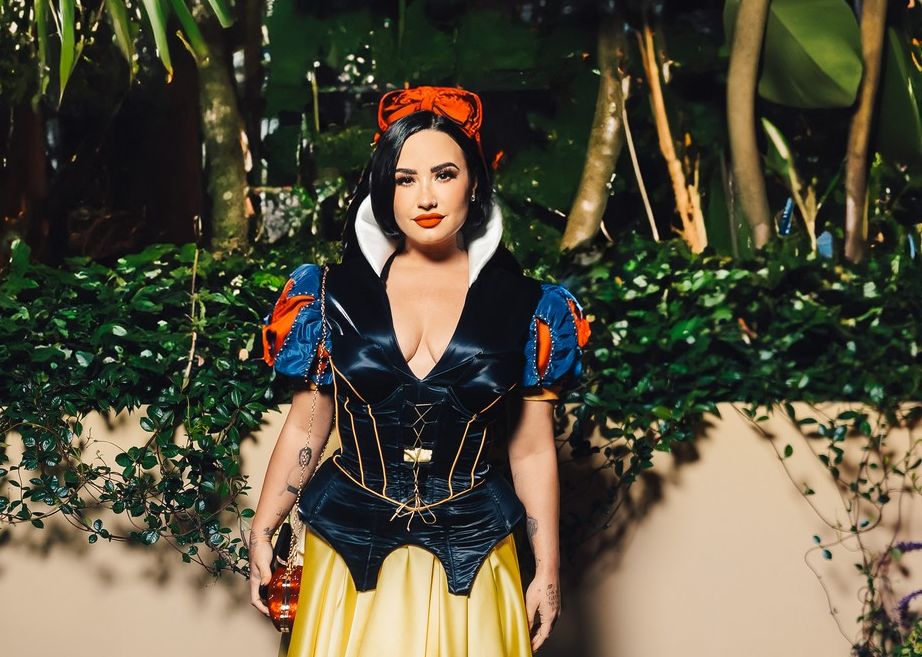 demi lovato kostim