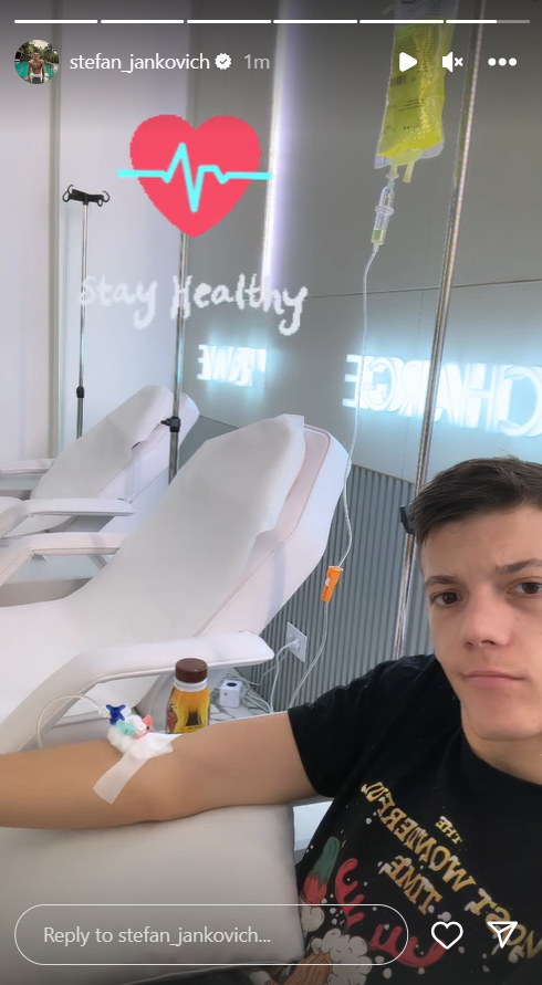 JANKO ZAVRŠIO NA INFUZIJI: Jutjuber podelio fotografiju iz bolnice, objavom zabrinuo fanove (FOTO) 2 Janko