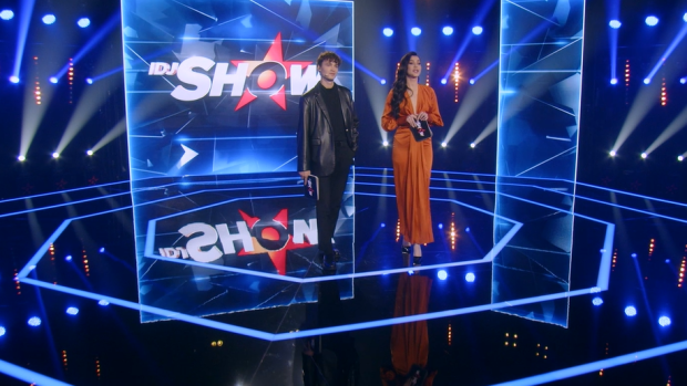 show 4