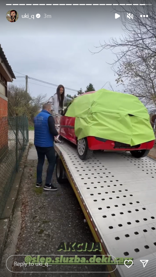 U SVOM STILU: Uki Q "pakovanjem" automobila nasmejala sve, pa iznenadila novu vlasnicu! (FOTO) 3 Uki Q