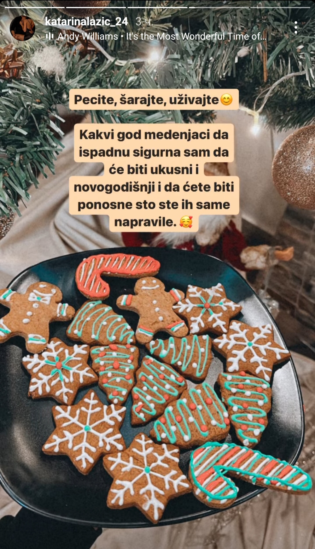 MEDENJACI PO RECEPTU KATARINE LAZIĆ: Evo kako da napravite ukusnu poslasticu koja će u vaš dom doneti praznični duh! 4 1702912355070