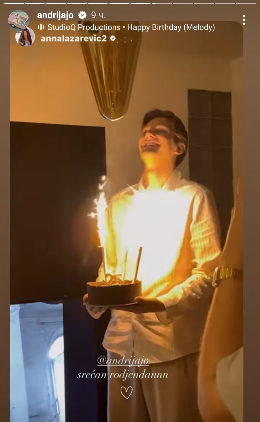 ANDRIJA JO PROSLAVIO 25. ROĐENDAN: Brojni influenseri prisustvovali ludoj žurki, a jedna poruka naročito je oduševila sve! 2 1703849882316