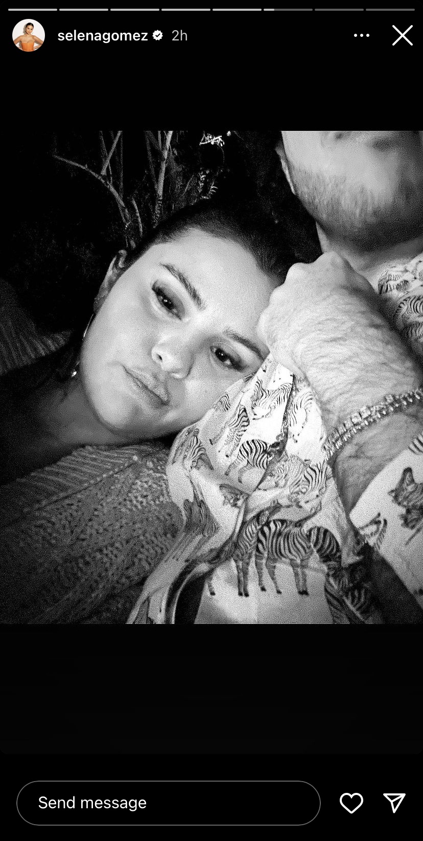PONOVO SREĆNA U LJUBAVI: Selena Gomez podelila fotografiju sa novim DEČKOM, evo ko je u pitanju! (FOTO) 2 IMG 6028