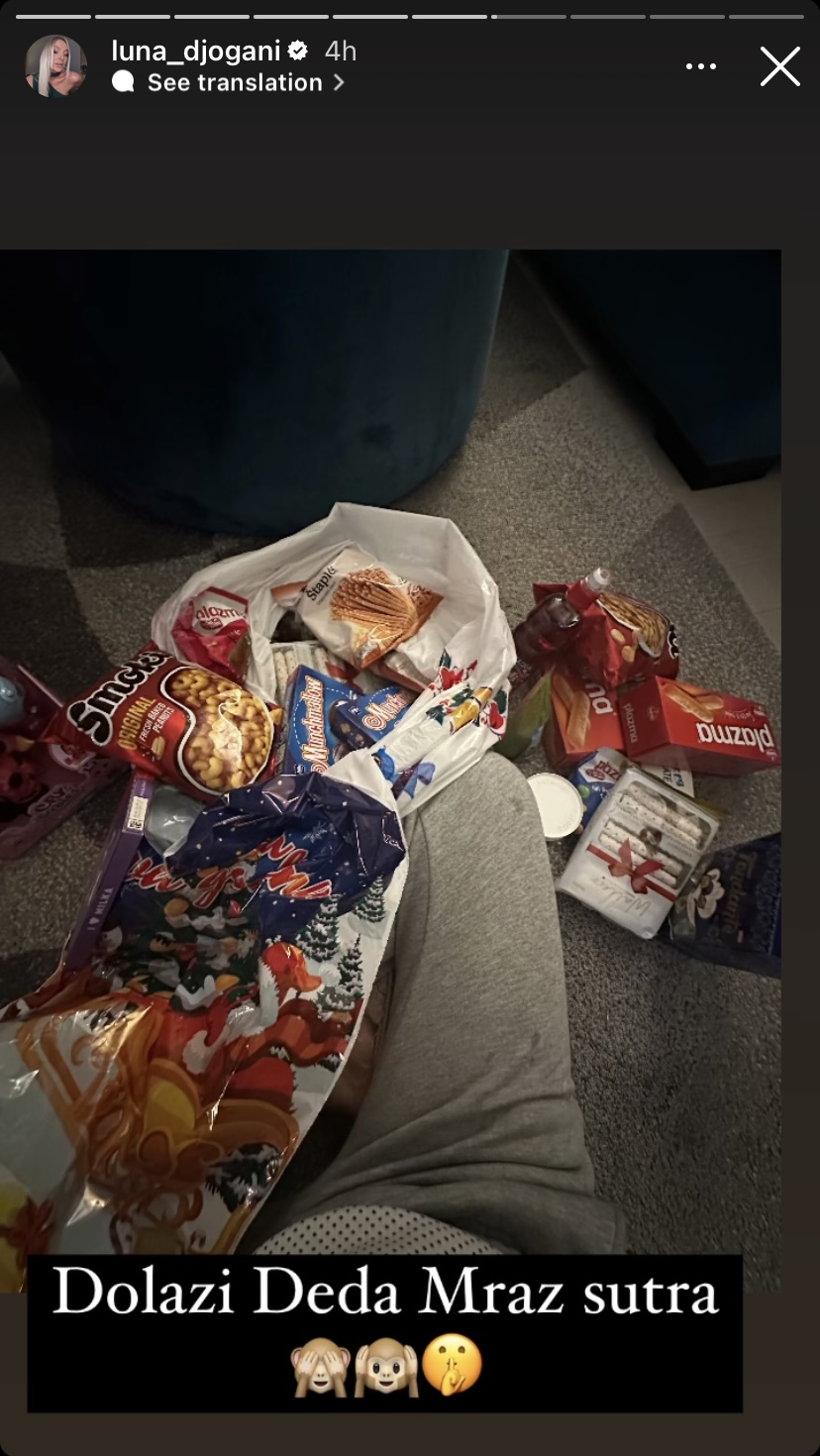 LUNA ĐOGANI POKAZALA KAKO ĆE OBRADOVATI ĆERKE ZA NOVU GODINU: Priprema poklona za mezimice u porodici Miljković je počela! (FOTO) 2 IMG 7146