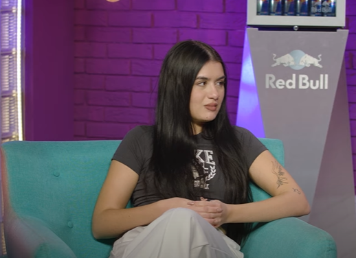 "TEŠKO MI JE PALO KAD SU ME ZADIRKIVALI U ŠKOLI": Đana Smajo otvorila dušu i progovorila o detinjstvu (VIDEO) 2 đana smajo