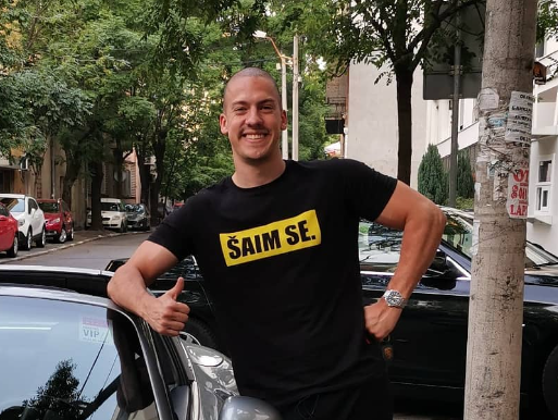 "Vi i dalje samo mene pratite i gledate": Baka Prase se pohvalio novim uspehom, pa se obratio fanovima 1 baka prase