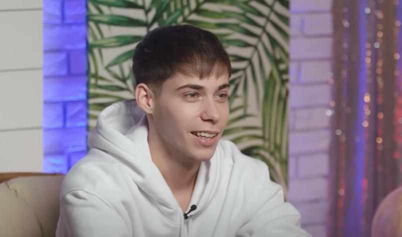 "BILO JE DOSADNO, NISMO SE POKLAPALI": Aleksa Žikić progovorio o svojoj najdužoj vezi, pa otkrio da li ima simpatiju u IDJShow-u (VIDEO) 1 aleksa žikić