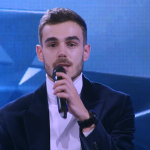 "OVO JE PESMA ZA TEBE I NJEGA": Kosta se dirljivim rečima obratio svojoj majci, nije mogao da sakrije suze 8 kosta