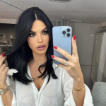 PRVE FOTOGRAFIJE MALOG NOVAKA: Dejana Živković raznežila sve fotkama iz porodilišta, otkrila na koga sin liči (FOTO) 4 dejana živković