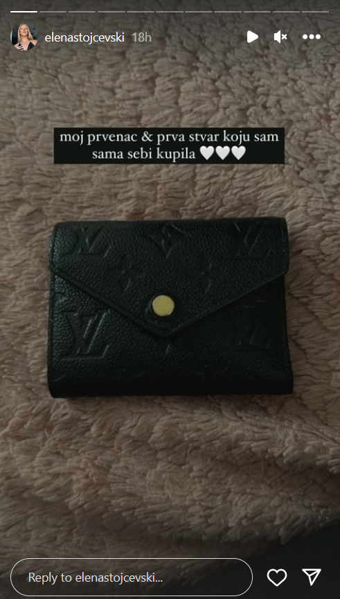 Šta se nalazi u torbi jedne influenserke? Popularna tiktokerka otkrila male tajne devojaka (FOTO) 3 elena stojčevski