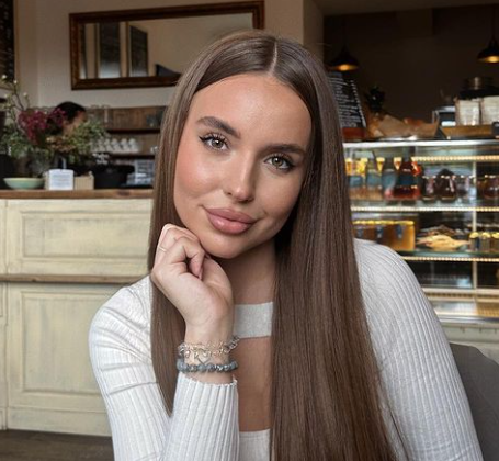 "Ostavljamo influenserske karijere": Lea Stanković i Cale novom objavom nasmejali fanove, otkrili čime žele da se bave u budućnosti (FOTO) 2 lea stanković
