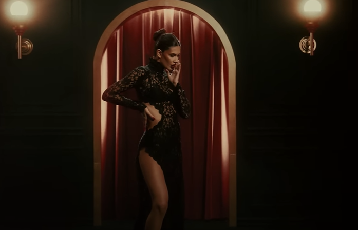 "Haljina već viđena": Ema Radujko u kreaciji kakvu je nedavno nosila Barbara Popović, komentari fanova pljušte sa svih strana (VIDEO) 2 barbara popović