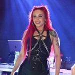 Nekad i sad: Breskvica je tokom karijere prošla kroz brojne transformacije, a evo kako je izgledala na samom početku (FOTO) 3 breskvica uzice 25052023 0037 1 e1707829424315