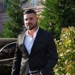 Mnogima će biti neprepoznatljiv! Popularni pevač važi za velikog zavodnika, a sada se prisetio početka karijere i svog izgleda (FOTO) 9 mc stojan