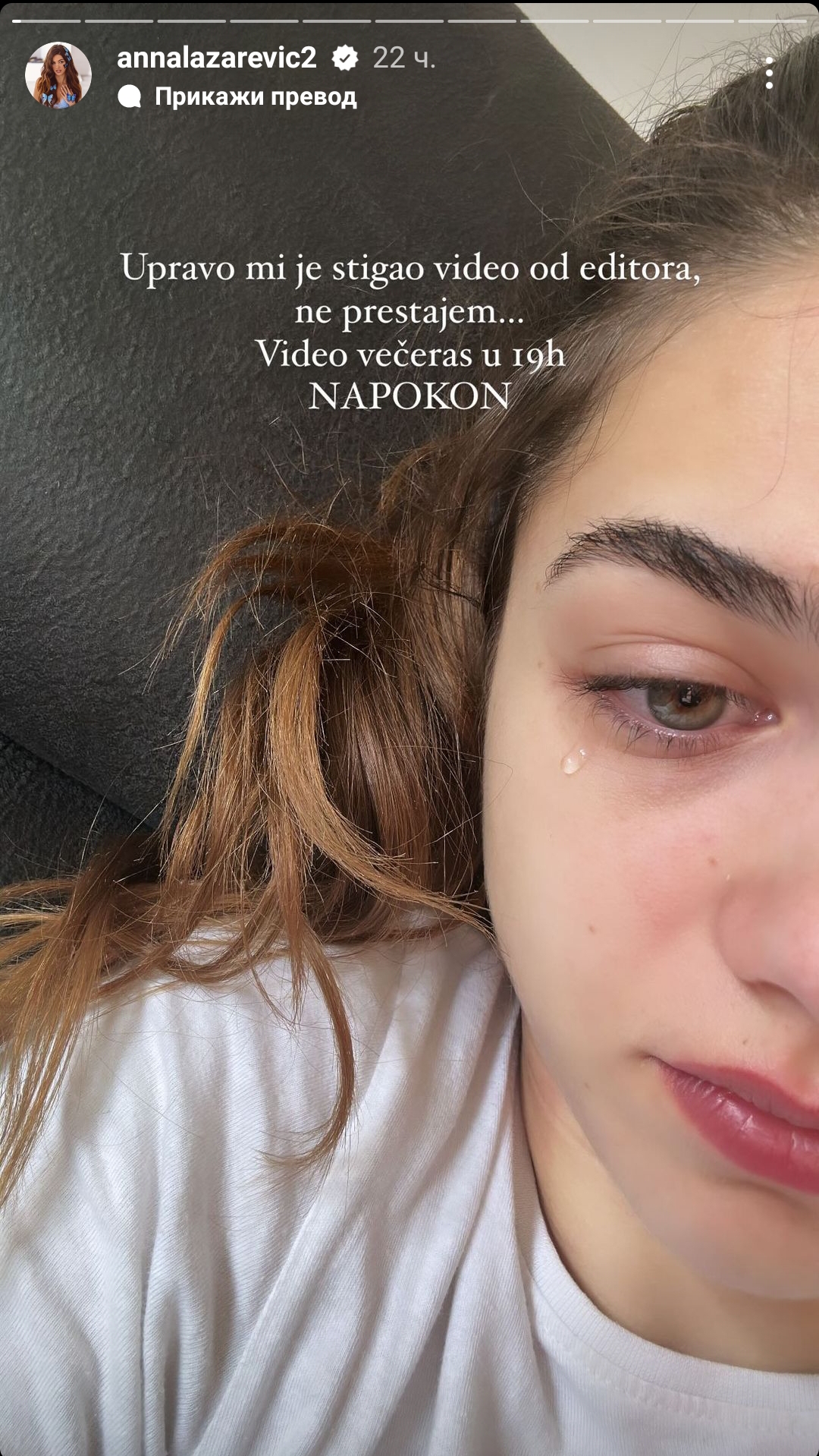 Nije mogla da zaustavi suze: Anu Lazarević nakon teškog perioda dočekalo neočekivano iznenađenje, a za sve je "kriv" njen dečko! 2 1710324931587