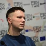 Ko je brat Relje Popovića? Malo ko zna da su u srodstvu - bavi se javnim poslom, a evo zašto ga pevač "krije" (FOTO) 3 fest videoteka 27022024 0032