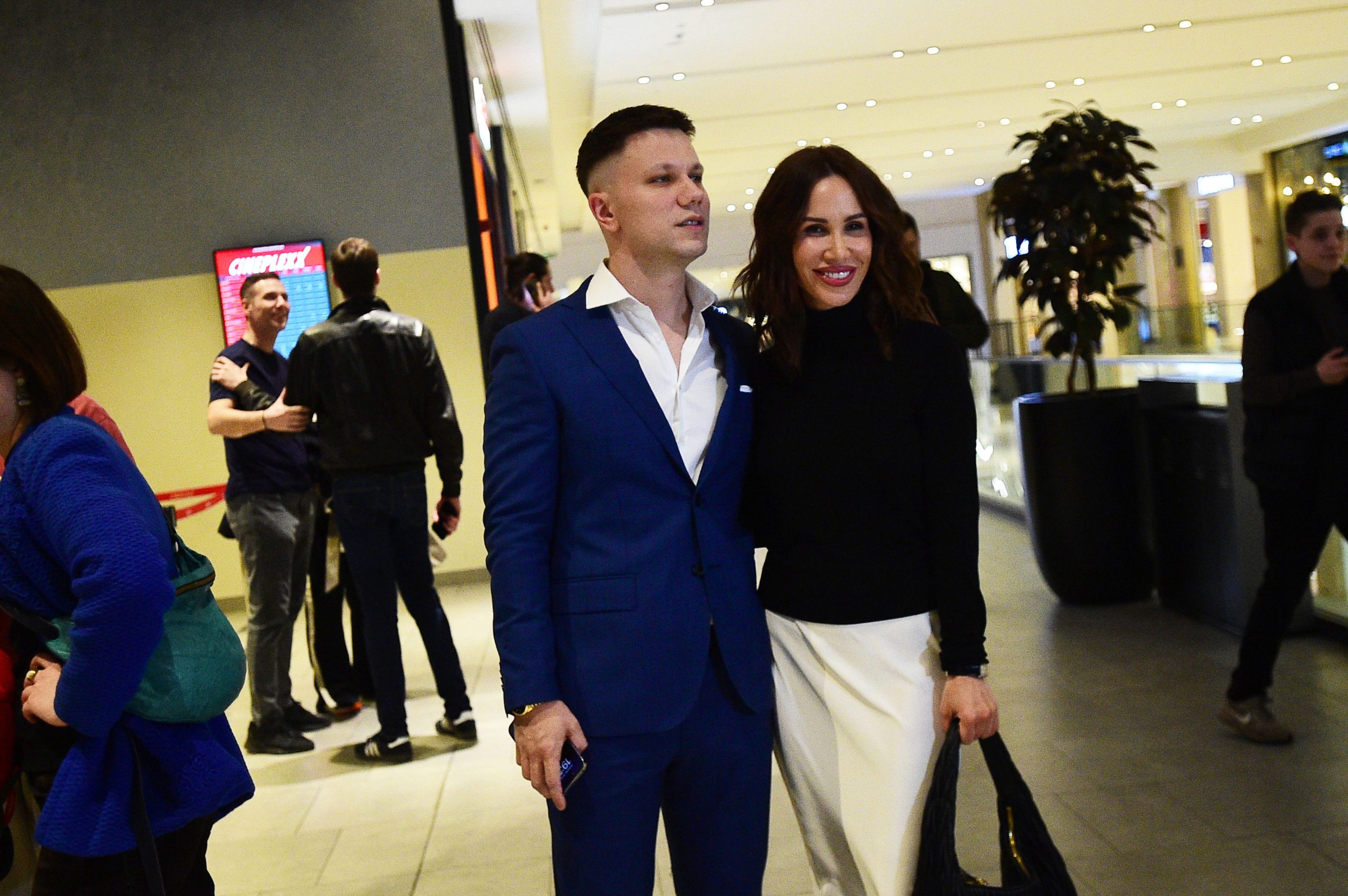 Osvojio ju je jednom rečenicom! Nikolija progovorila o počecima veze sa Reljom, priznala kako ju je reper "kupio" 2 fest videoteka premijera 28022024 0007 scaled