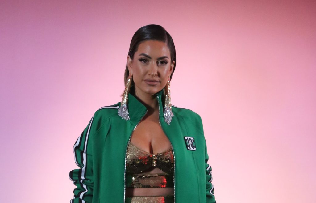 ''Čisto da vas podsetim'': Ena Luna skupocenom narukvicom izazvala burne reakcije, pa OVAKO odgovorila na hejt komentare (FOTO) 1 hm rabanne 06112023 0444