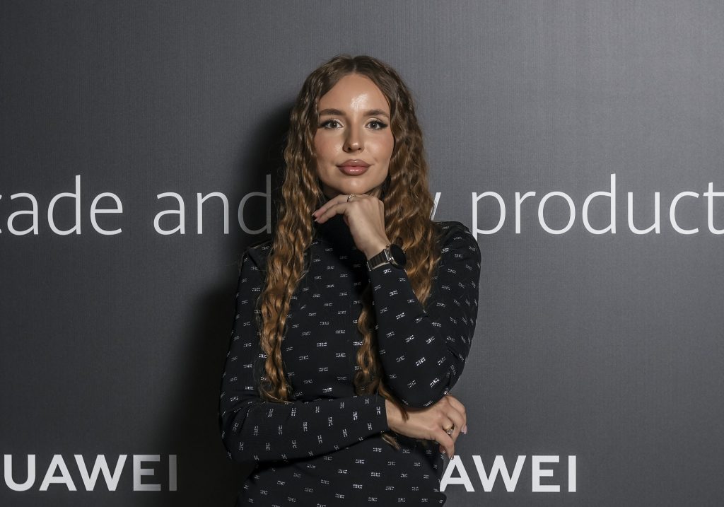 "Morate da znate ko sam ja!" Lea Stanković nakon incidenta uputila oštru poruku roditeljima svojih fanova, slučaj prijavila policiji 1 huawei narodni muzej 04102023 0049