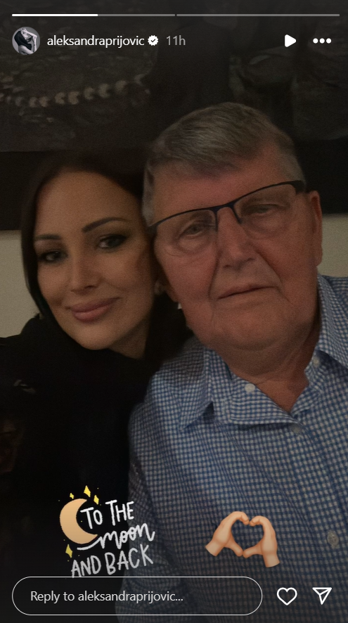 "Do meseca i nazad": Aleksandra Prijović se emotivnim rečima obratila važnim osobama u svom životu, objavom raznežila sve (FOTO) 3 Foto:Printscreen/Instagram:aleksandraprijovic