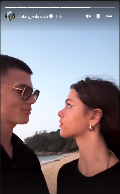 "Nešto najlepše, dočekati zalazak sunca sa devojkom koju NE VOLIŠ": Janko komentarom iznenadio fanove, Anina reakcija govori više od hiljadu reči! 2 janko