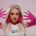 "Kidaš kao i uvek": Natalie Balmix obradovala publiku novom pesmom "Srebrna krila", komentari ne prestaju da se nižu 2 Screenshot 2024 05 21 164158