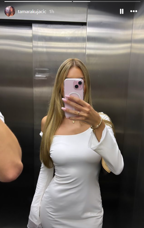 Vojaževoj devojci mnogi zavide zbog dobrog izgleda: Tamara Kujačić jednim potezom otkrila tajnu njene vitke figure (FOTO) 3 image 2024 06 28 123406345