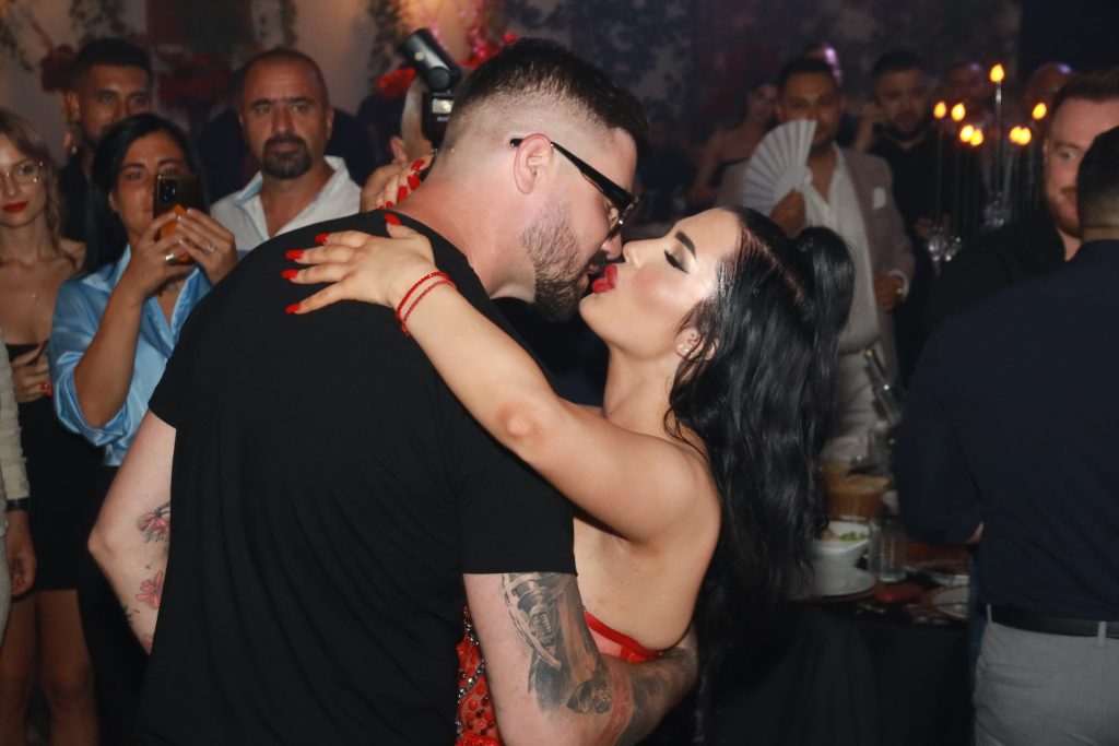 Zorana Mićanović otkrila razlog raskida sa MC Stojanom, a onda se oglasio i reper: "Mogu otac da ti budem!" 1 zorana micanovic 28052024 0022