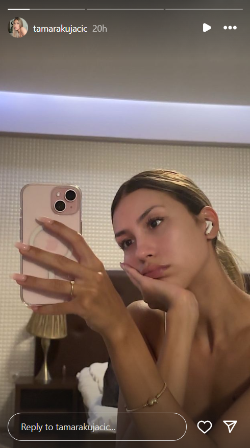 Ovakvu nismo imali priliku da je vidimo! Vojaževa devojka u potpuno prirodnom izdanju, novom objavom pokazala kako izgleda BEZ ŠMINKE (FOTO) 2 Screenshot 2024 07 26 090821