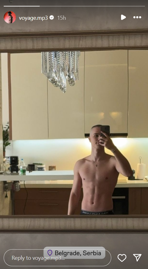 Skinuo se, pa pokazao detalje luksuznog doma: Vojaž podigao buru na mrežama, fanovi ne znaju u šta pre da gledaju (FOTO) 2 Screenshot 2024 07 31 092033