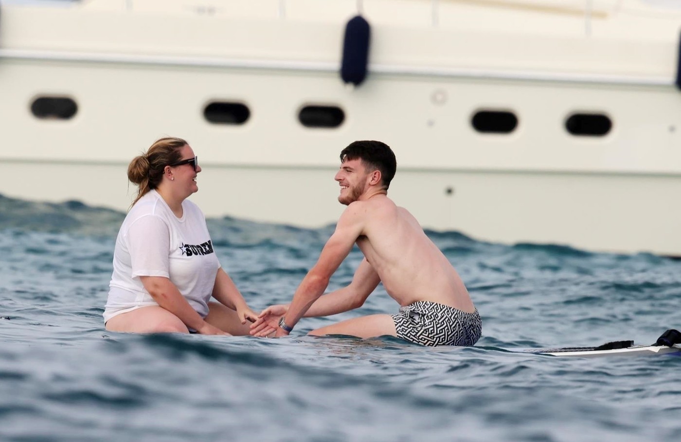"On je multimilioner, a zadovoljio se TAKVOM devojkom": Poznati sportista na meti brutalnih prozivki zbog izgleda svoje izabranice, mreže gore nakon surovih komentara (FOTO) 4 profimedia 0623218759