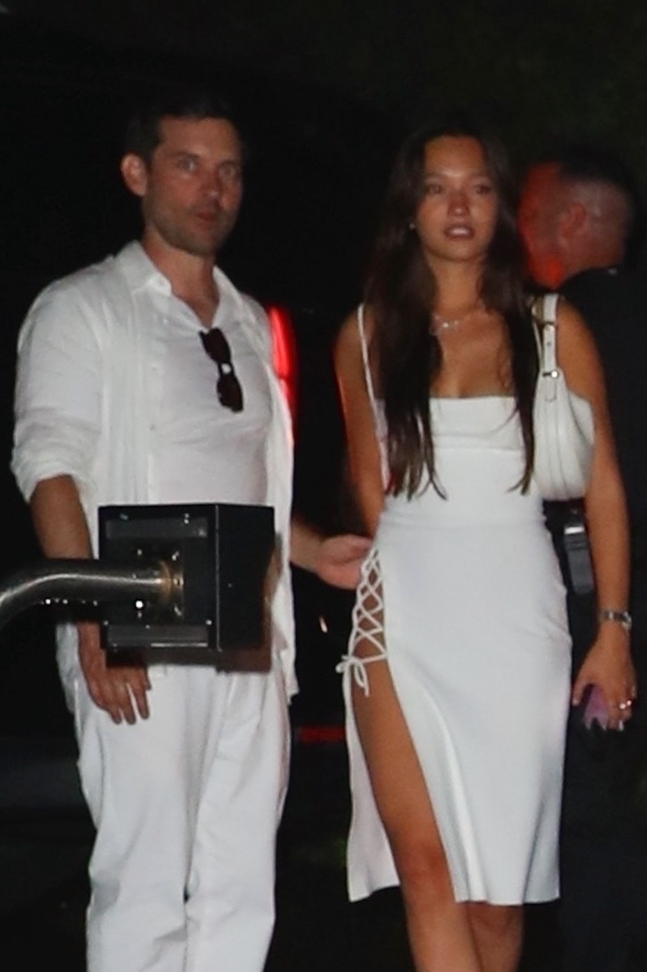 "Snimio je Spajdermena godinu dana pre nego što se ona rodila, ovo je GNUSNO!" Poznati glumac na meti osude zbog fotografije sa 29 godina mlađom devojkom 2 profimedia 0887544988