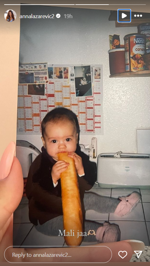 Da li prepoznajete našu popularnu influenserku? Mlada zvezda se priključila viralnom trendu, pa jednom fotkom raznežila pratioce (FOTO) 2 Screenshot 2024 08 26 085404