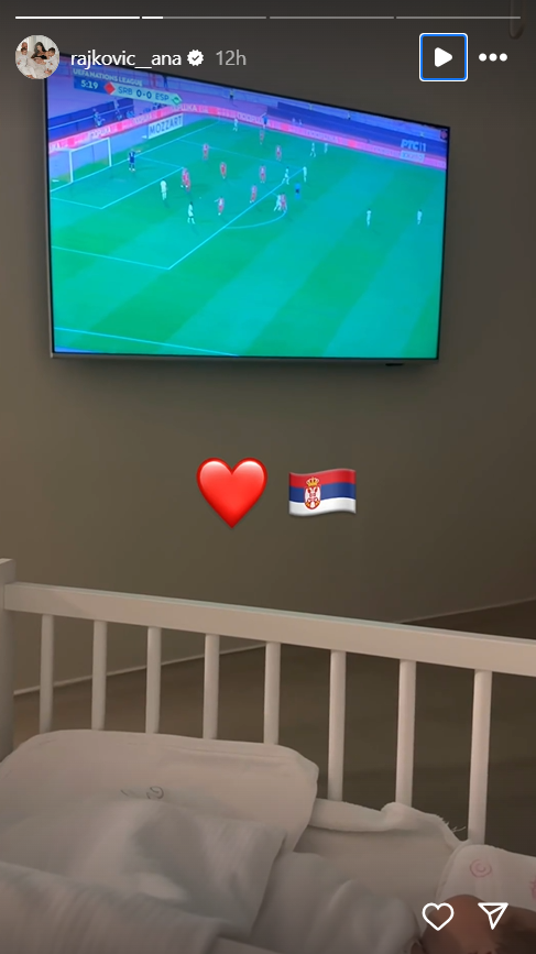Puna podrška tati! Oglasila se Ana Rajković iz porodilišta, pa pokazala kako provodi vreme sa ćerkicom, nije mogla da sakrije ponos (FOTO) 3 Screenshot 2024 09 06 091858