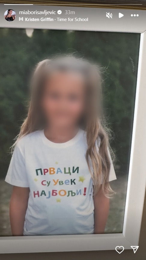 Emotivan dan u domu poznate pevačice: Mia Borisavljević ponosno pokazala mezimicu, pa otkrila sve o njenom velikom koraku (FOTO) 2 blur photo.com 1725276399