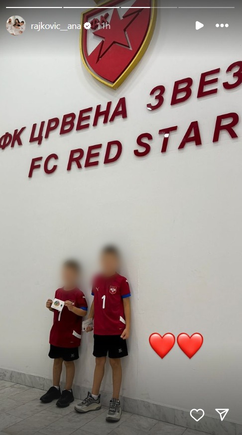 Puna podrška tati! Oglasila se Ana Rajković iz porodilišta, pa pokazala kako provodi vreme sa ćerkicom, nije mogla da sakrije ponos (FOTO) 2 blur photo.com 1725607887