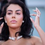 "Da li znaš gde si došla?!" Ronaldova verenica podigla buru na mrežama zbog neprimerenog stajlinga u crkvi, kritike pljušte sa svih strana! (FOTO) 10 profimedia 0905441195