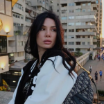 "Odavno me niko nije pitao da li sam normalna": Uki Q sve iznenadila totalnom transformacijom, pa izazvala burne reakcije na mrežama (FOTO) 10 Screenshot 2024 10 04 152902